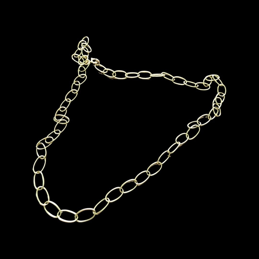 Adjustable chain with big rings in yellow gold