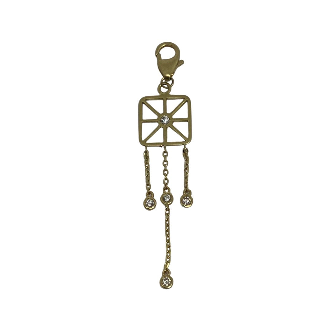 Net square charm with diamonds and chains